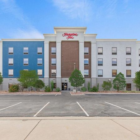 Hampton Inn Denver Northeast-Brighton Exterior photo