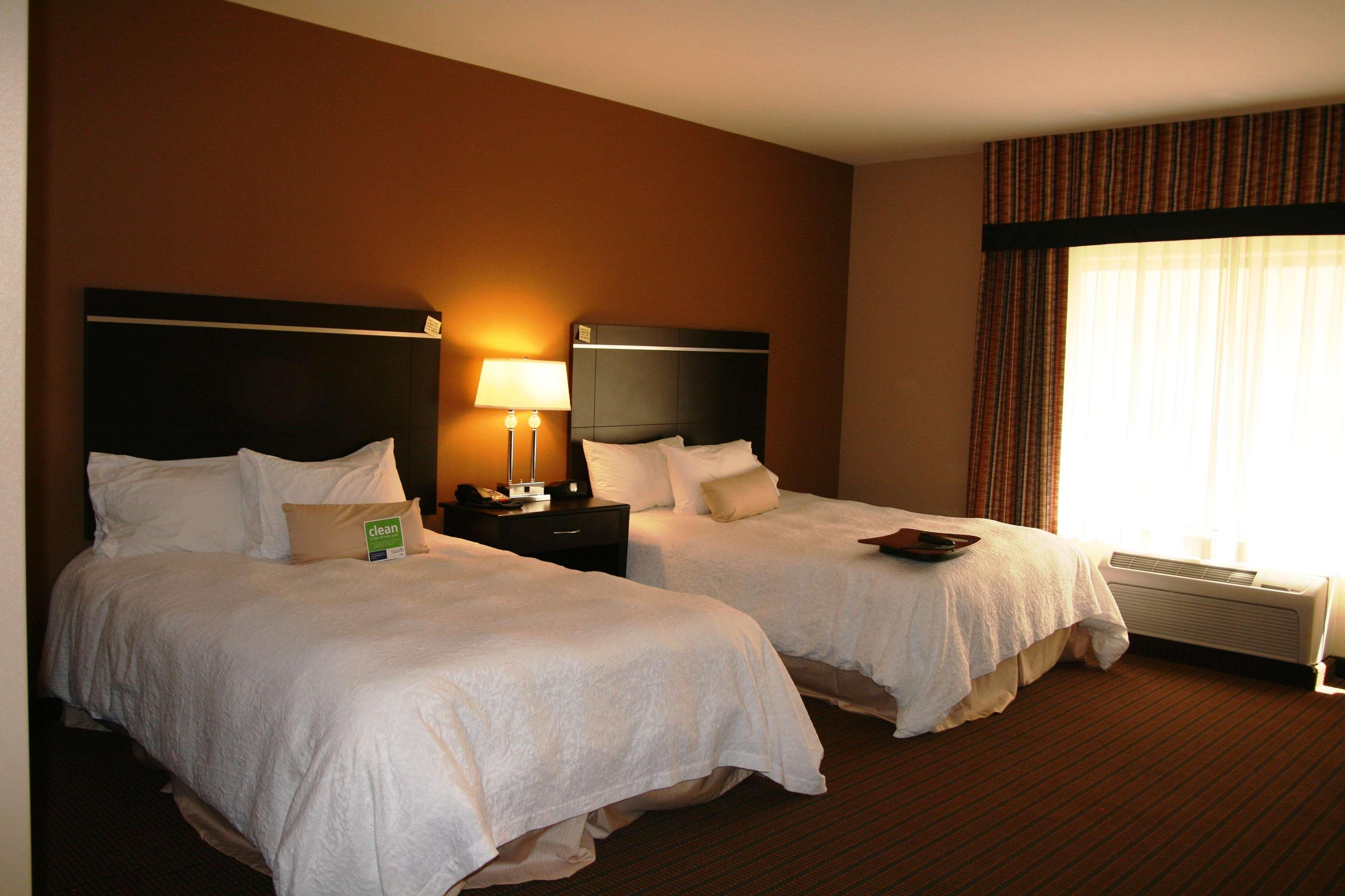 Hampton Inn Denver Northeast-Brighton Exterior photo